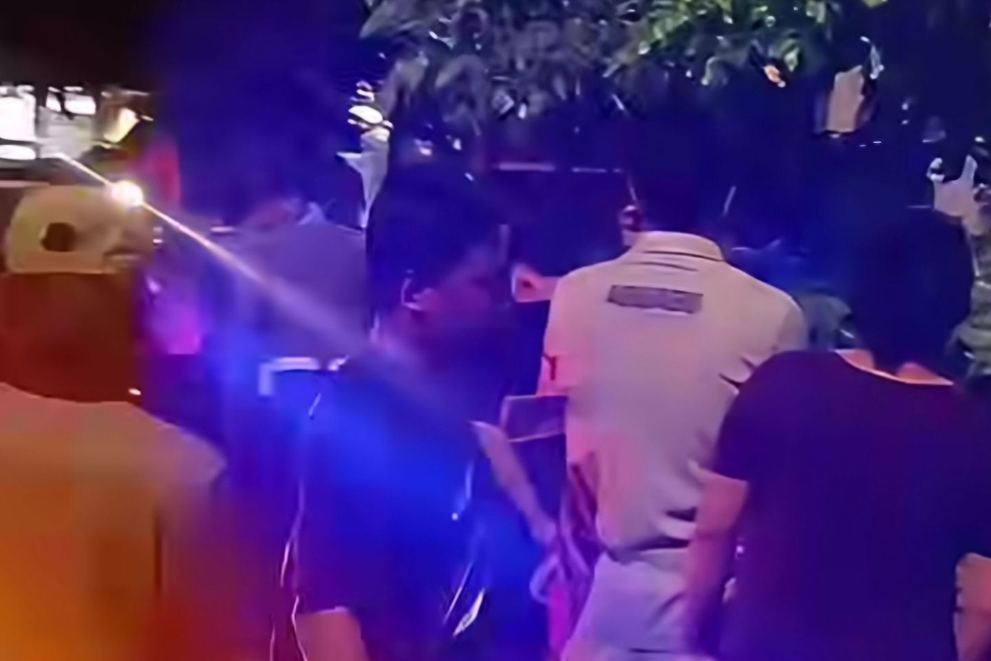 Cemburu, Mahasiswi Tusuk Pacarnya di Kos Surabaya Usai Dapati Jalan Sama Wanita Lain