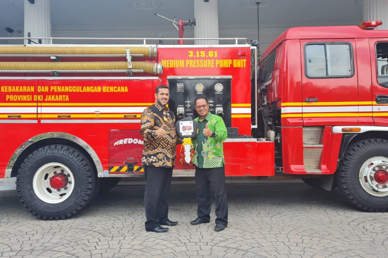 Kota Probolinggo Dapat Hibah Mobil Damkar Bekas Pemprov DKI Jakarta