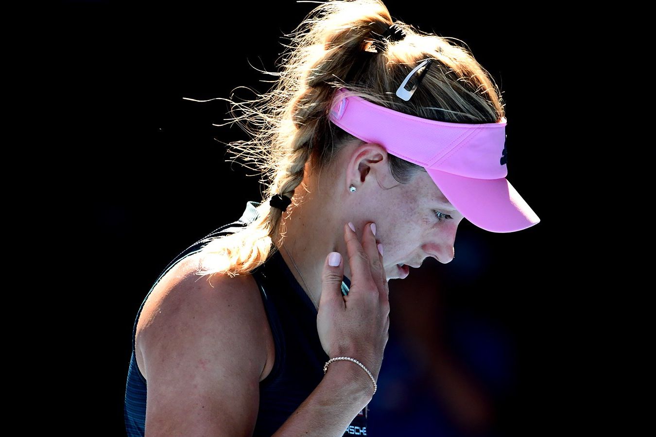 Kerber Melangkah Mulus ke Babak Ketiga