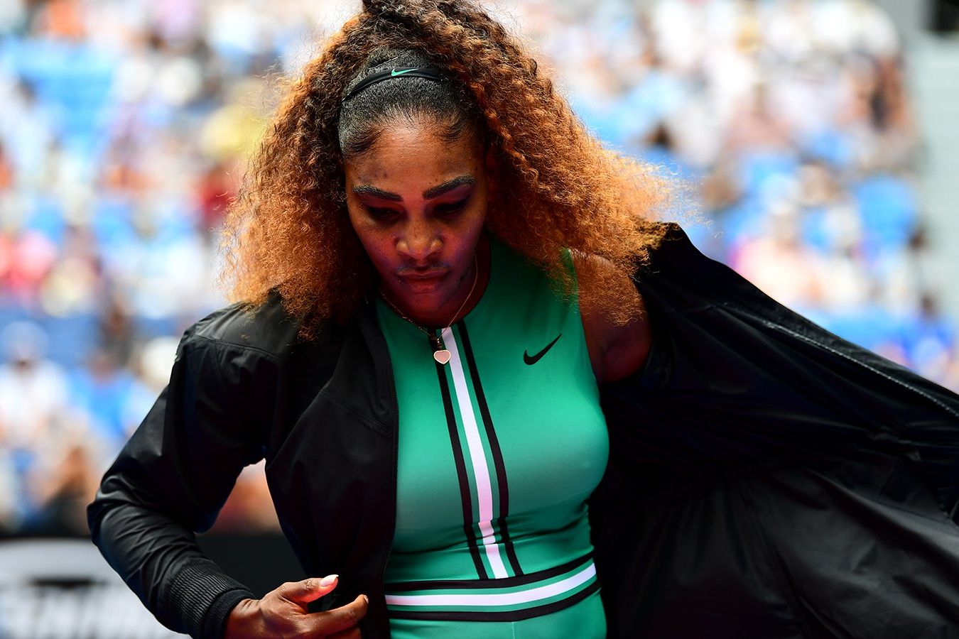 Serena Williams Kalahkan Sahabat Latihan