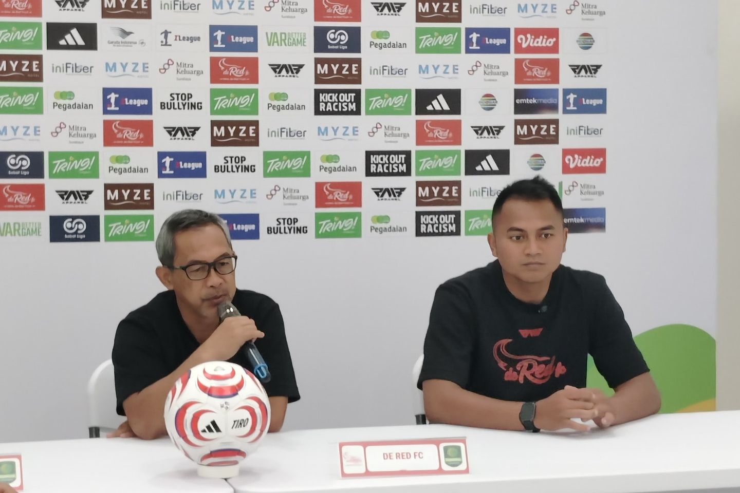 De Reds FC Matangkan Persiapan Hadapi Persipura Jayapura di Gelora 10 November