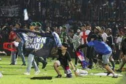 Rusuh Usai Pertandingan Arema FC vs Persebaya Dikabarkan Telan Korban Jiwa