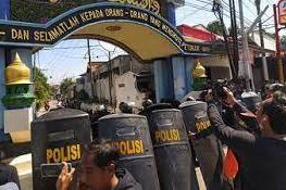 Rencana Pencabutan Izin Pesantren Shiddiqiyyah Dibatalkan