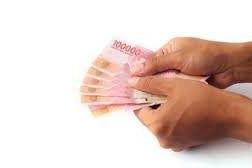 Perangi Rentenir, OJK Dorong Pembentukan TPAKD