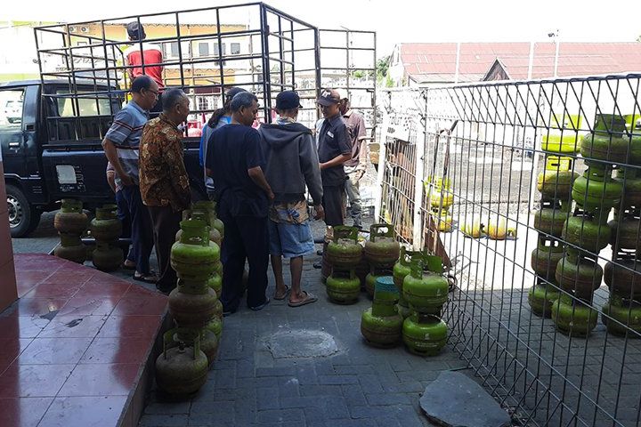 Mulai Langka, Warga Kabupaten Mojokerto Rasakan Kesulitan Mencari LPG 3 Kilogram