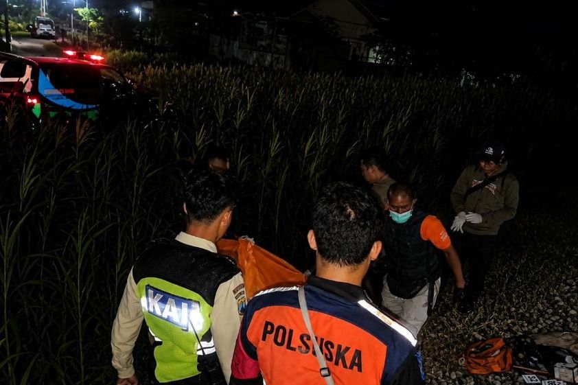 Pejalan Kaki Misterius Tertemper KA Ijen Ekspres di Probolinggo