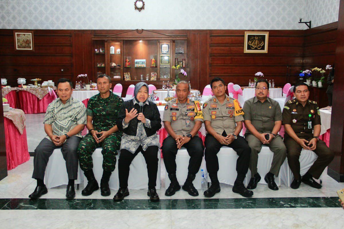 Warga Surabaya Golput, Risma: Rugi Lima Tahun ke Depan