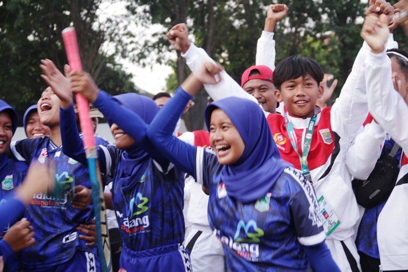 Dominasi Medali Emas Hockey Outdoor, Kontingen Kabupaten Malang Berpesta