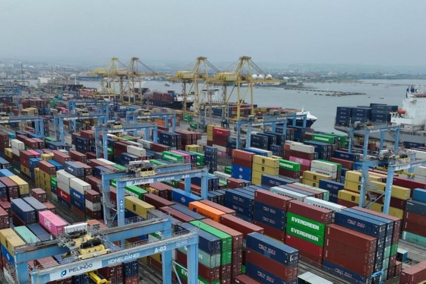 Impor Maret 2026 Menurun, Libur dan Geopolitik Jadi Tekanan