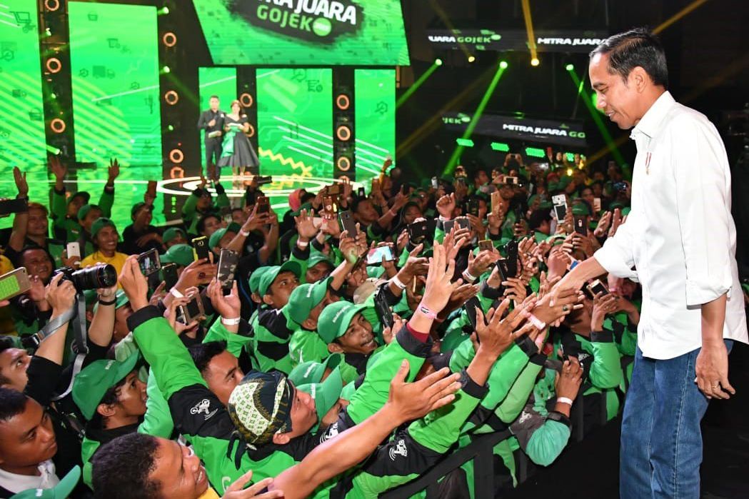 Jokowi Apresiasi Status Decacorn Gojek