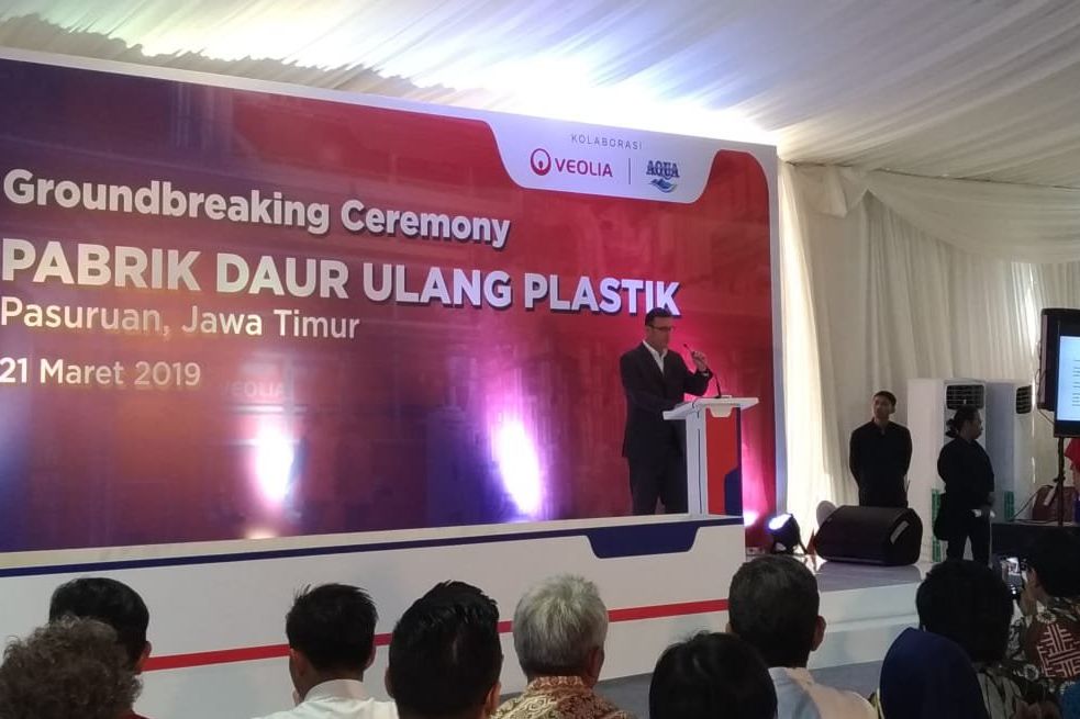 Veolia Indonesia Bangun Pabrik Daur Ulang Botol Terbesar