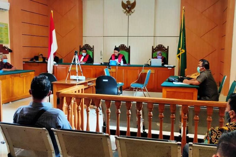 Warga Minta Plt Bupati Situbondo Hadir dalam Sidang Gugatan APBD 2021