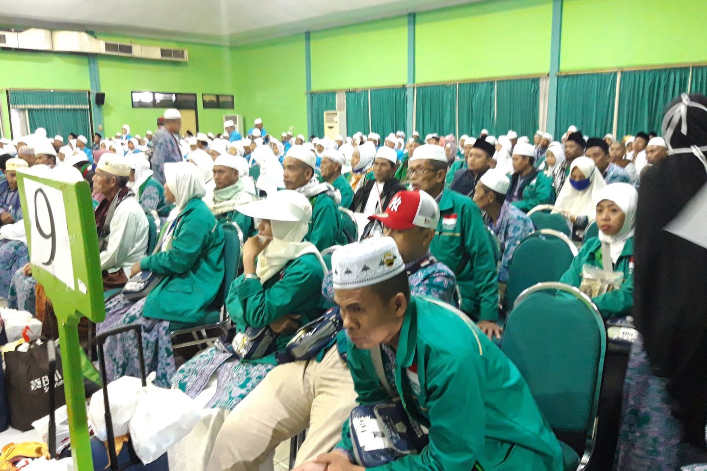 Kloter Pertama Debarkasi Surabaya Tiba di Tanah Air