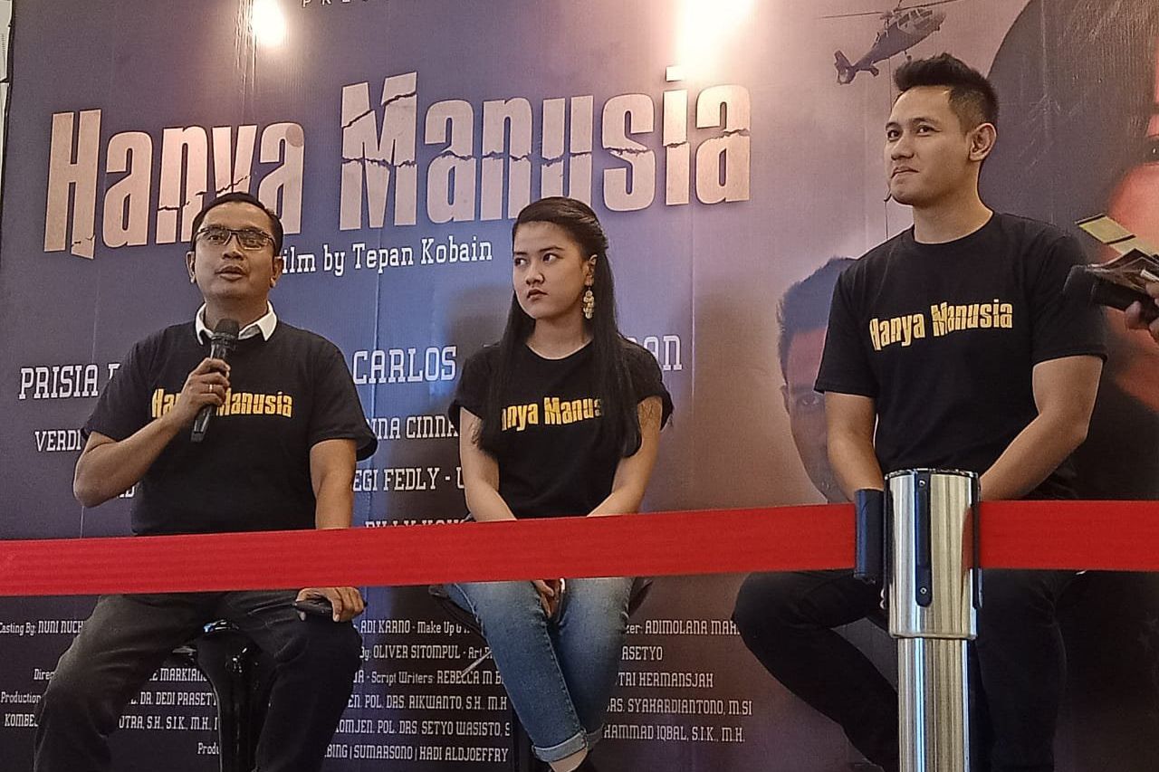 Film Hanya Manusia Tayang 7 November