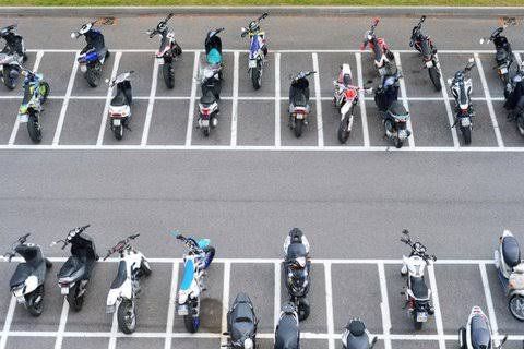 Cek 4 Komponen Ini jika Motor Sering Terjemur Matahari