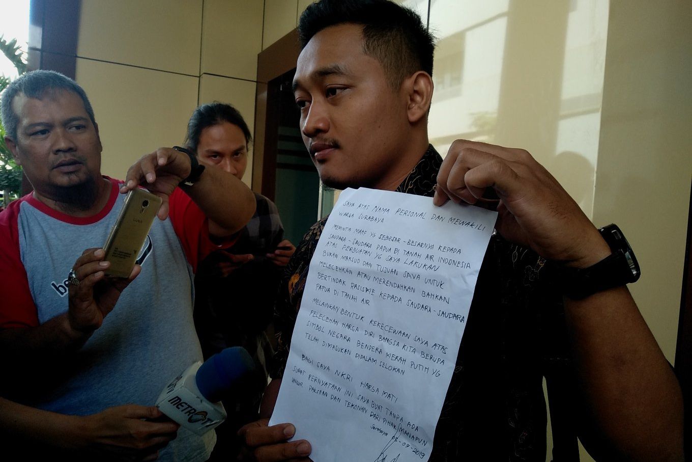 Ini Isi Surat Tersangka Pelaku Rasisme di AMP
