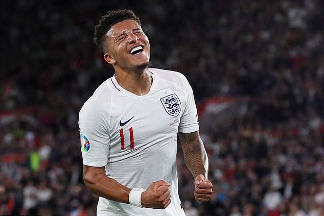 Sancho Cetak <em>Brace</em> Pertama untuk Timnas Inggris