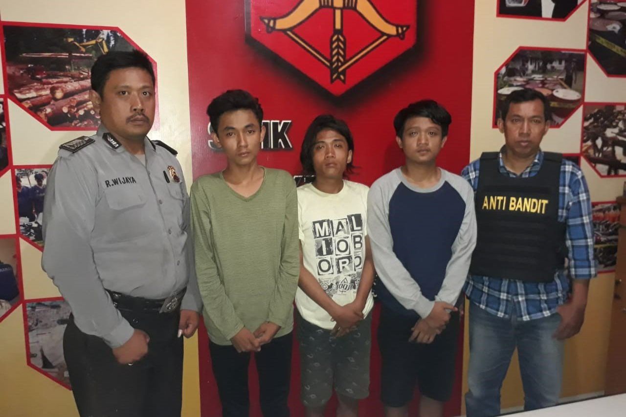 Polsek Gubeng Bekuk Komplotan Jambret Belia