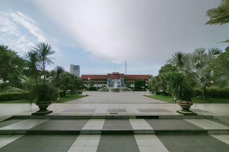 Setelah Dua Tahun Vakum, Salat Id Kembali Digelar di Taman Surya Balai Kota