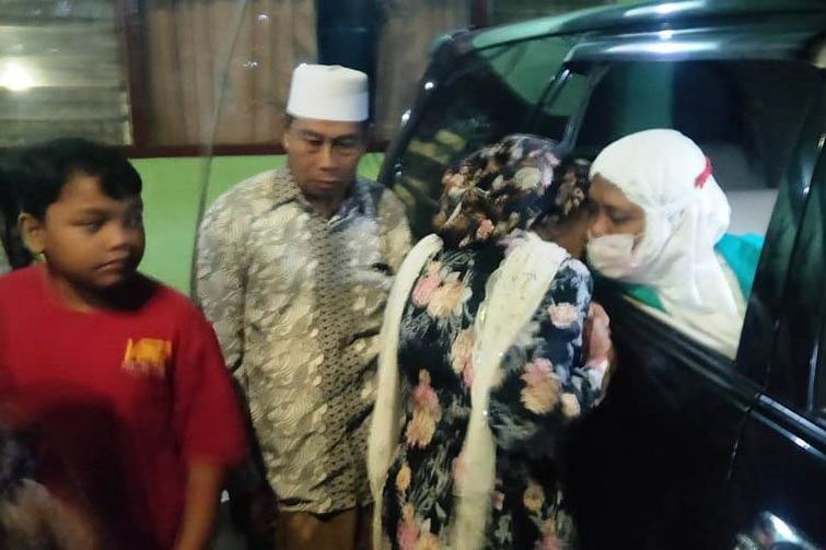 Empat JCH Situbondo Diberangkatkan Setelah Tertunda Karena Positif Covid-19