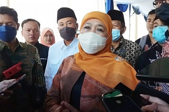 Gubernur Khofifah Berikan Kuliah Bisnis Digital di Kampus UNZAH Probolinggo