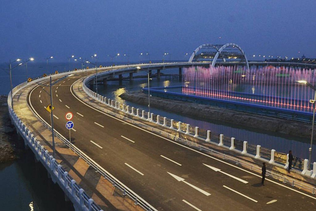 Ini Lima Lokasi Rehat Pinggir Pantai di Kota Surabaya