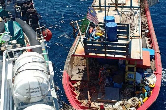 KKP Tangkap Kapal Perikanan Berbendera Malaysia di Selat Malaka