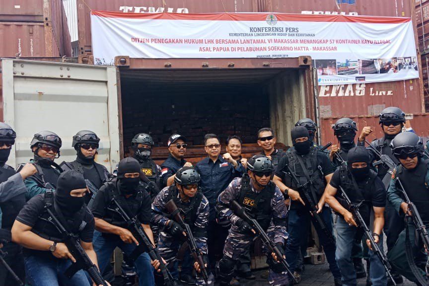 Tiga Direktur Pemilik Kayu Ilegal di Jayapura Jadi Tersangka