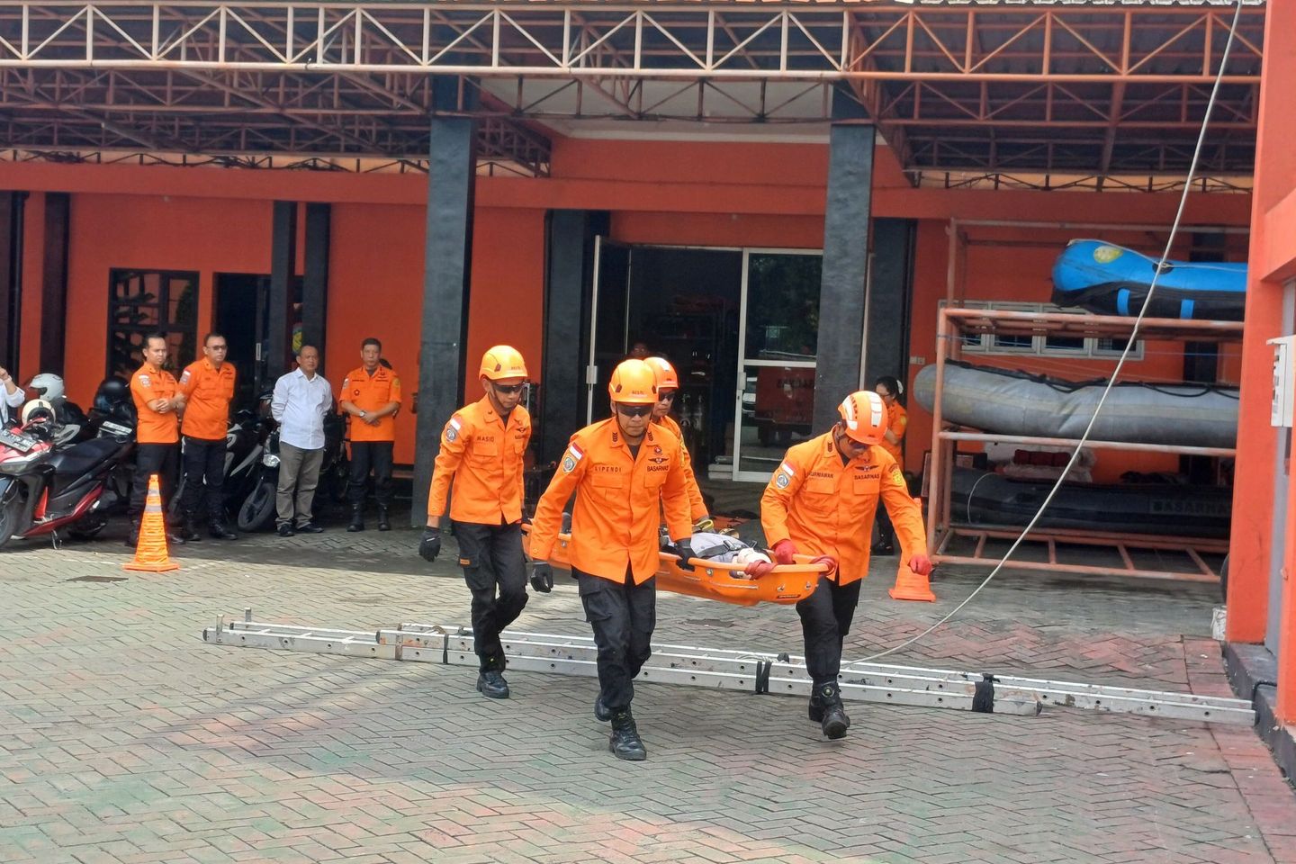 Basarnas Surabaya Antisipasi Cuaca Ekstrem dan Bencana di Jatim