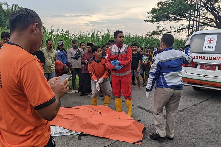 Pakai Seragam Korpri, Diduga ASN Asal Tuban Meninggal Mengalami Kecelakaan di Mojokerto
