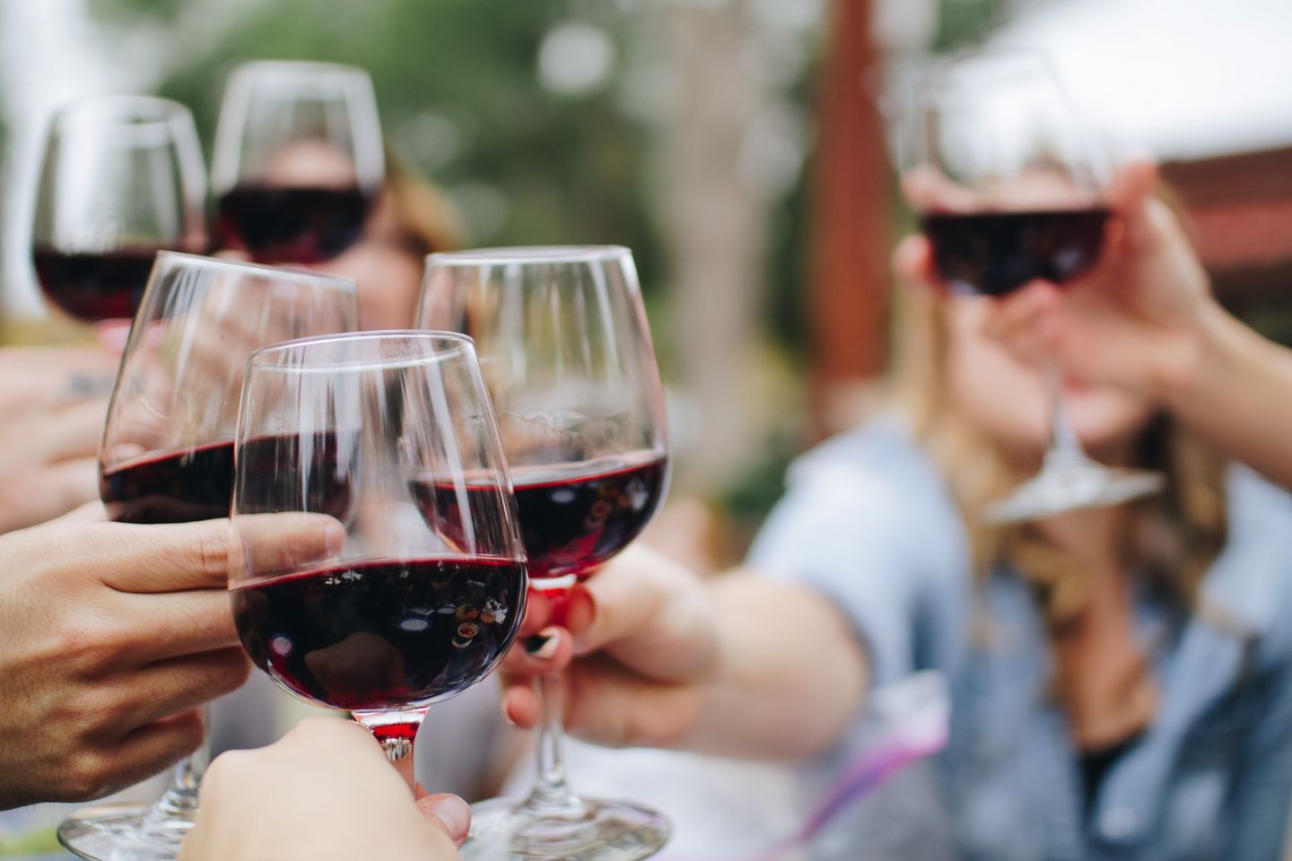 Mengonsumsi Wine Bisa Kurangi Risiko Depresi