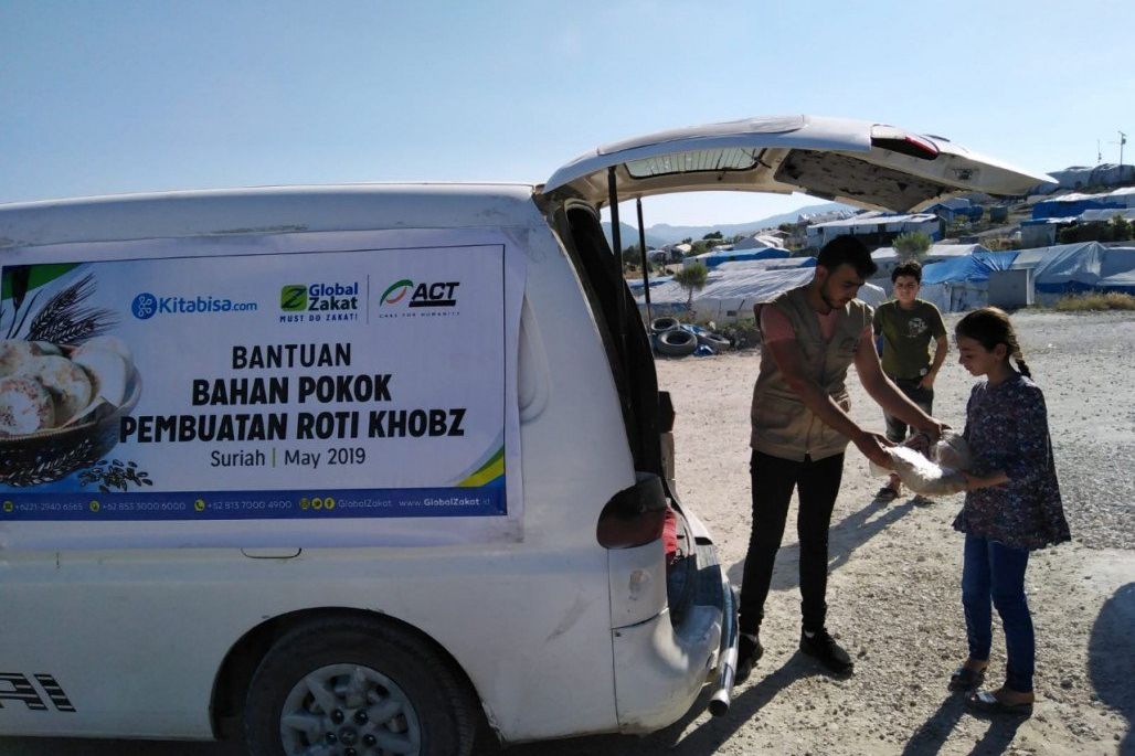 Begini Khobz Diproduksi dan Diantarkan ke Pengungsi Suriah