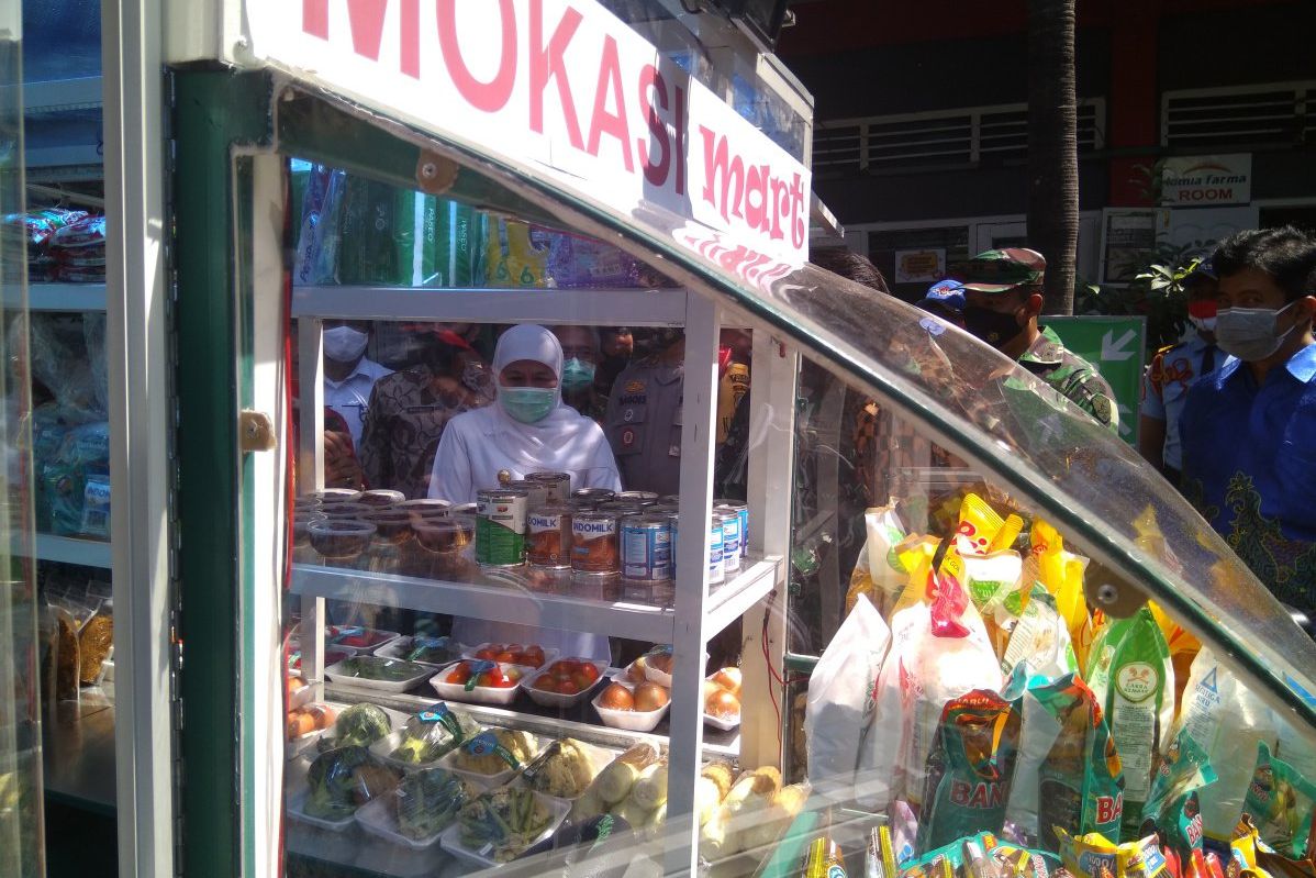 Mobil Kampung Pesilat Buatan Pelajar Kabupaten Madiun, Khofifah: <em>Keren</em> Sekali