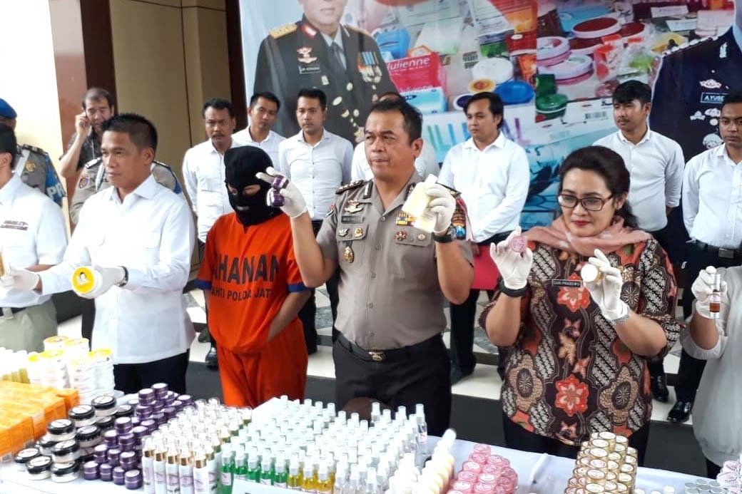 Begini Cara Kenali Produk Kosmetik Ilegal