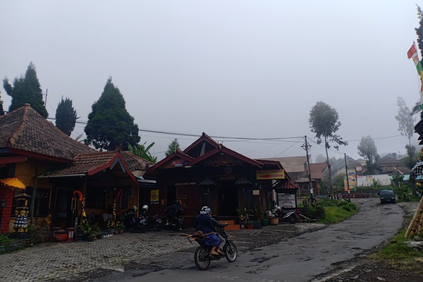 Aktivitas Bromo Berdampak pada Tingkat Hunian Hotel