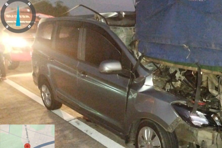 Mobil Tabrak Truk di Tol Jomo, Nyawa Tiga Penumpang Melayang
