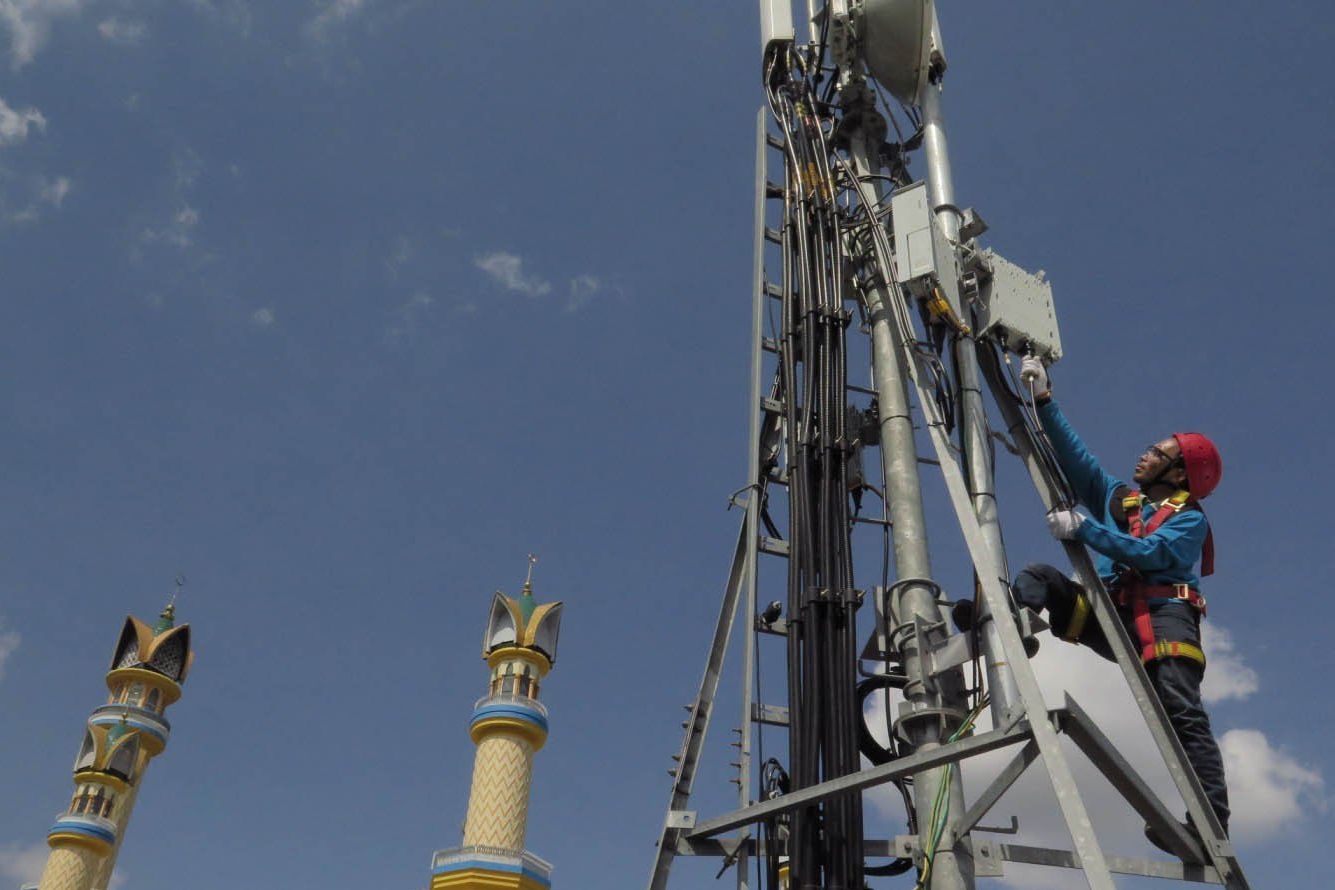 Indosat dan XL Tingkatkan Kapasitas Layanan