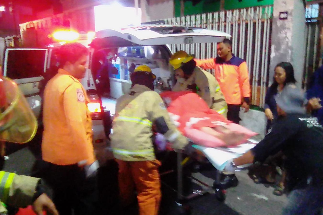 Kompor Gas Meledak di Surabaya, Lansia Terbakar 80 Persen