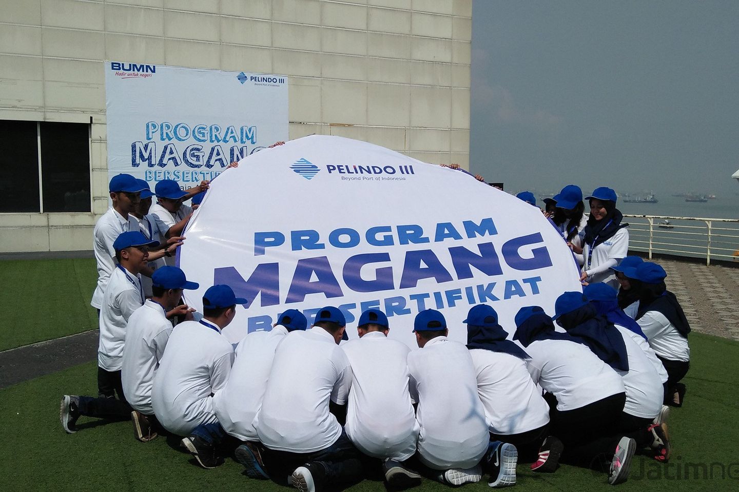 Pelindo III dan Diknas Surabaya Terbitkan Sertifikat Mahasiswa Magang
