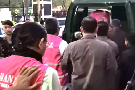 Enam Tersangka Korupsi Dana Pokir DPRD Magetan Langsung Ditahan