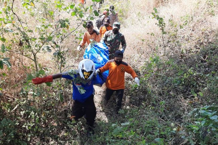 Warga Pungging Mojokerto Digegerkan Penemuan Mayat Tinggal Hanya Tulang Belulang