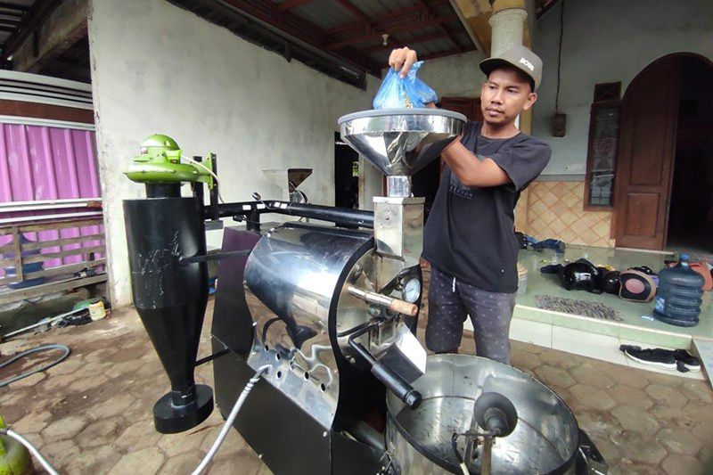 Menilik Kisah Sukses Pengusaha TTG di Perbatasan Mojokerto, Tembus Timor Leste