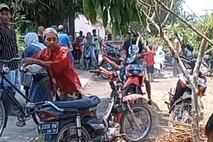 Dua Motor Warga Raib saat Nonton Pesawat Tempur di Tol Paspro