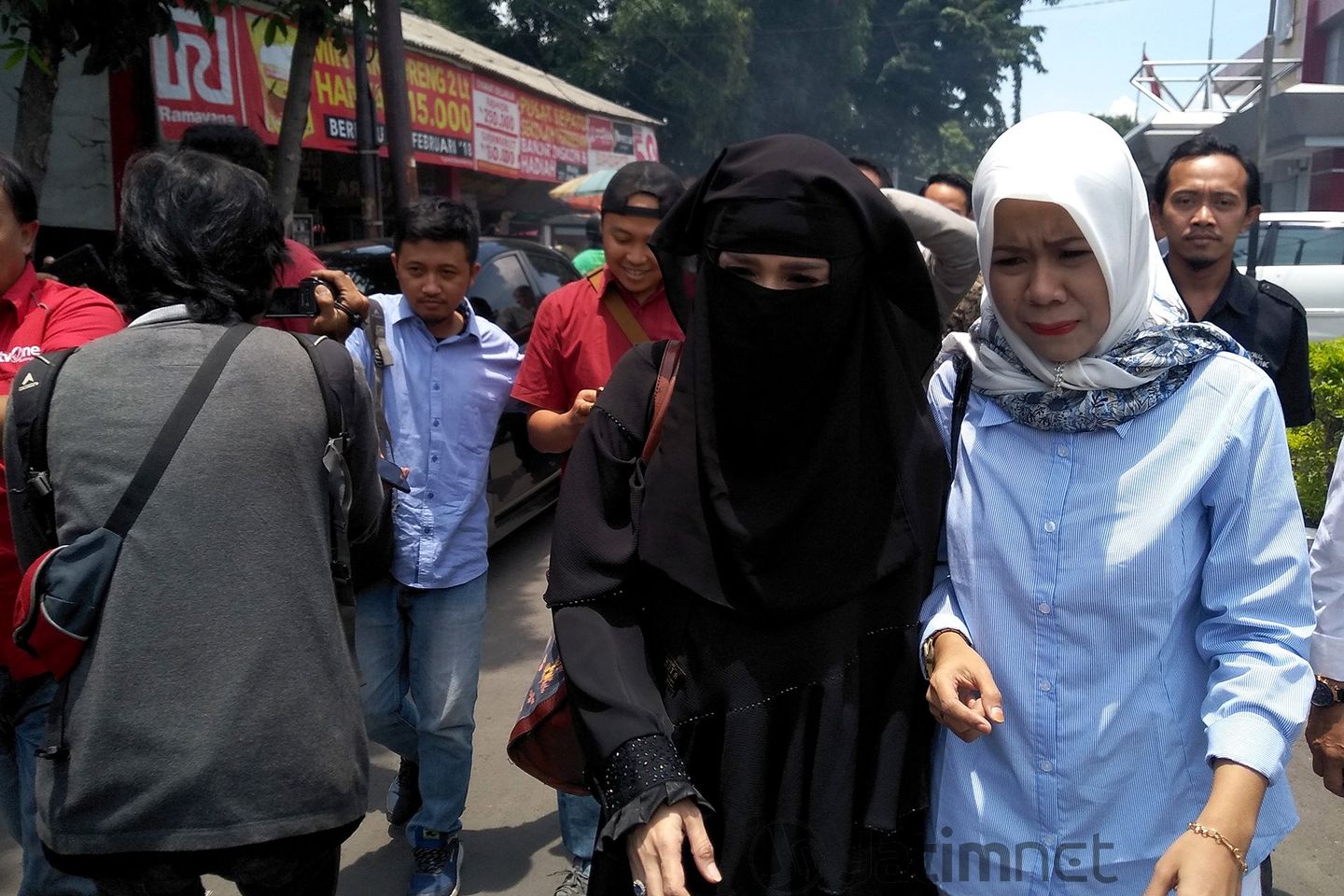 Safeea Rayakan Ultah Sederhana Bareng Ahmad Dhani