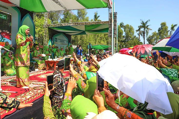 Hadir di Harlah Muslimat NU ke-77 Jateng, Khofifah: Politik Muslimat NU Adalah Politik Kebangsaan