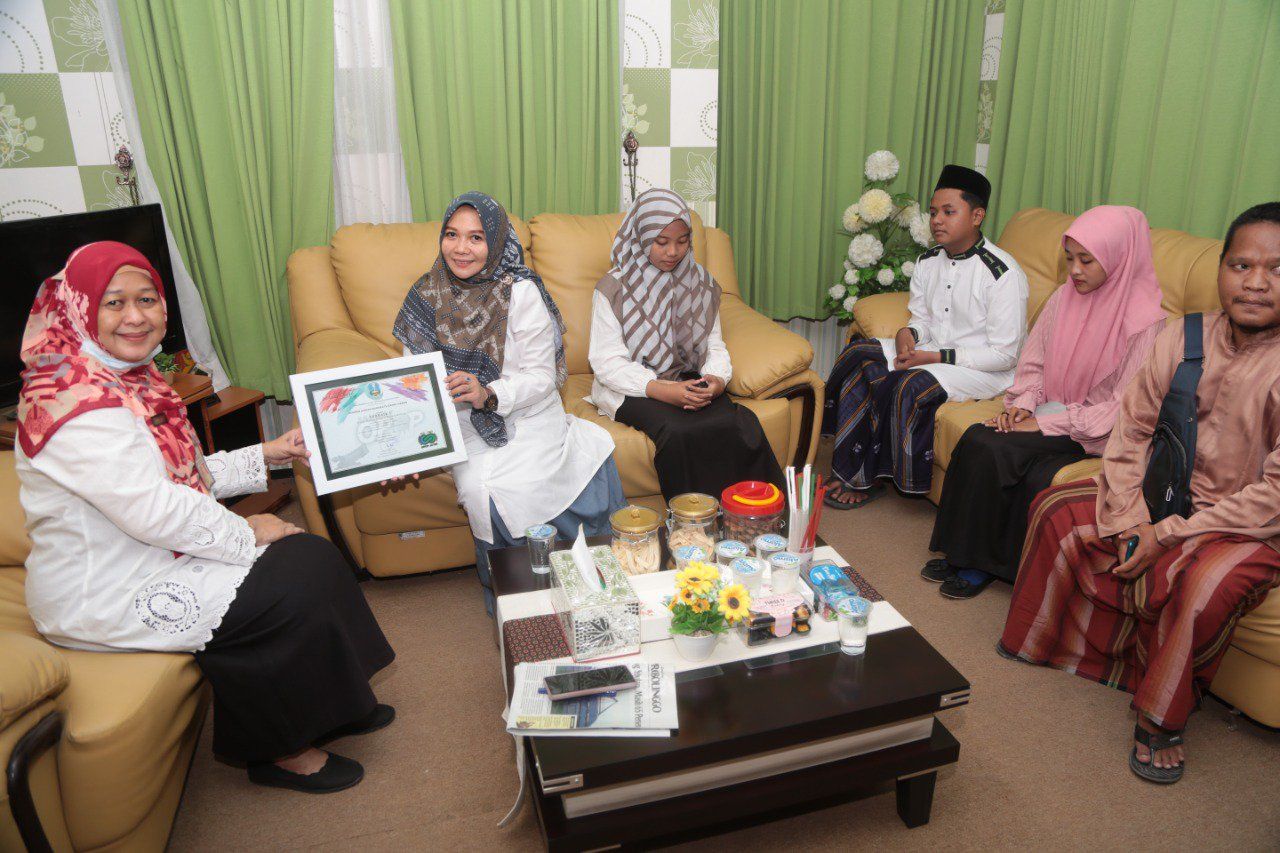 Santri Kota Probolinggo Juara I Digital Broadcasting di OPOP Camp Jatim