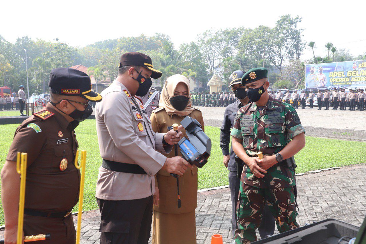 Polres Mojokerto Gelar Operasi Zebra, Petugas Gunakan Speed Gun dan INCAR