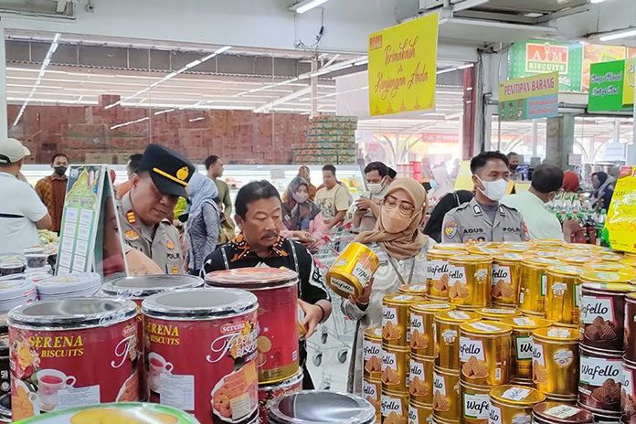 Jelang Lebaran TPID dan Satgas Pangan Jombang Gelar Sidak di Toko Modern, Ini Hasilnya
