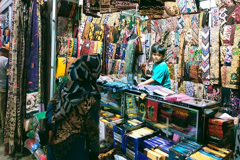 Pedagang Keluhkan Mahalnya Biaya Sewa Los di Pasar Lebak Ketapang Sampang