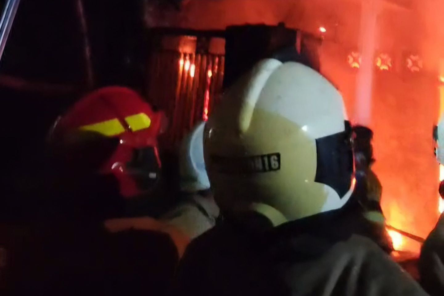 Cas Sepeda Motor Listrik Diduga Jadi Pemicu Kebakaran Maut di Surabaya